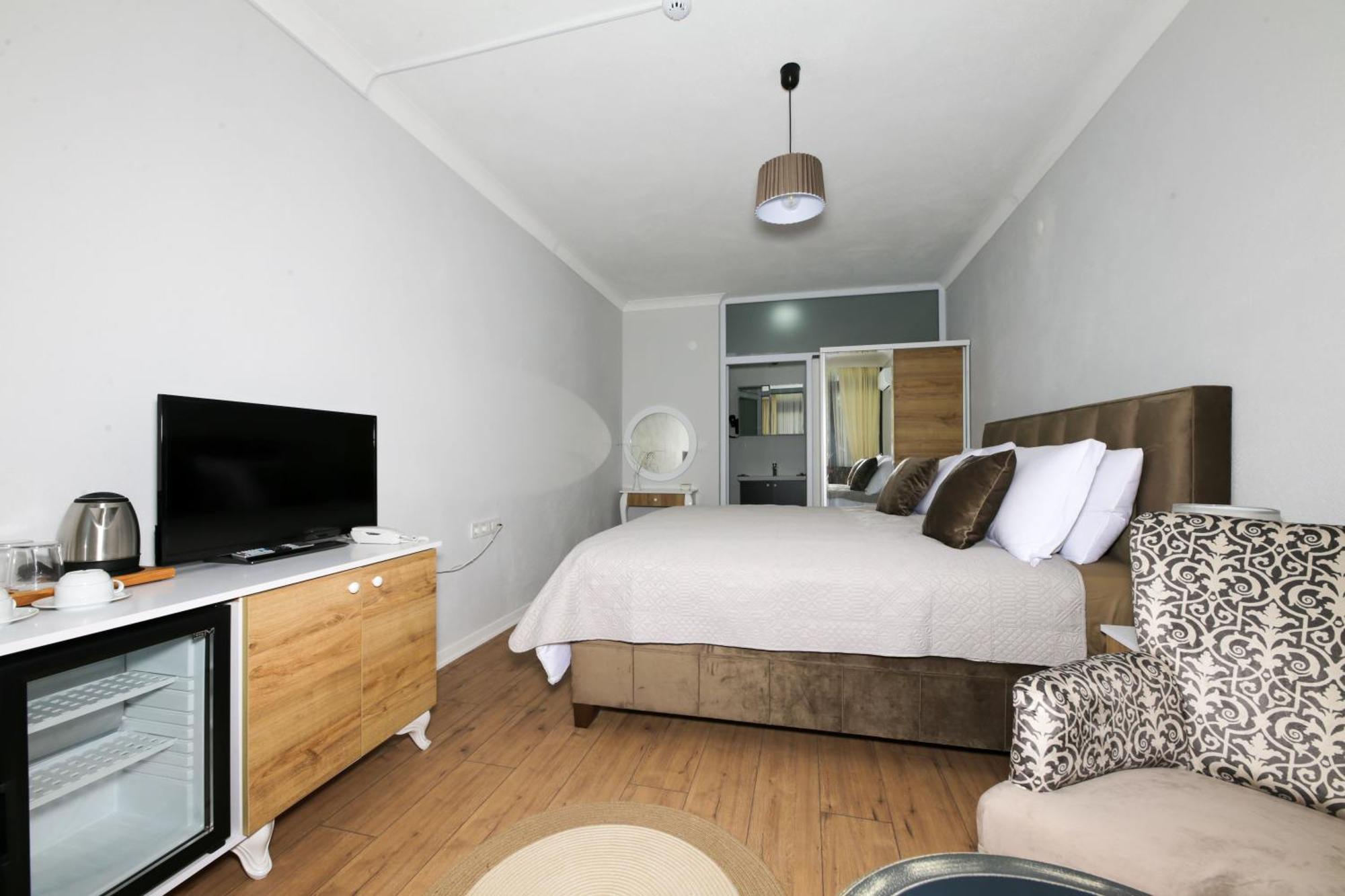 Dusler Vadisi Kazdaglari Hotel เอเดรมิท ภายนอก รูปภาพ
